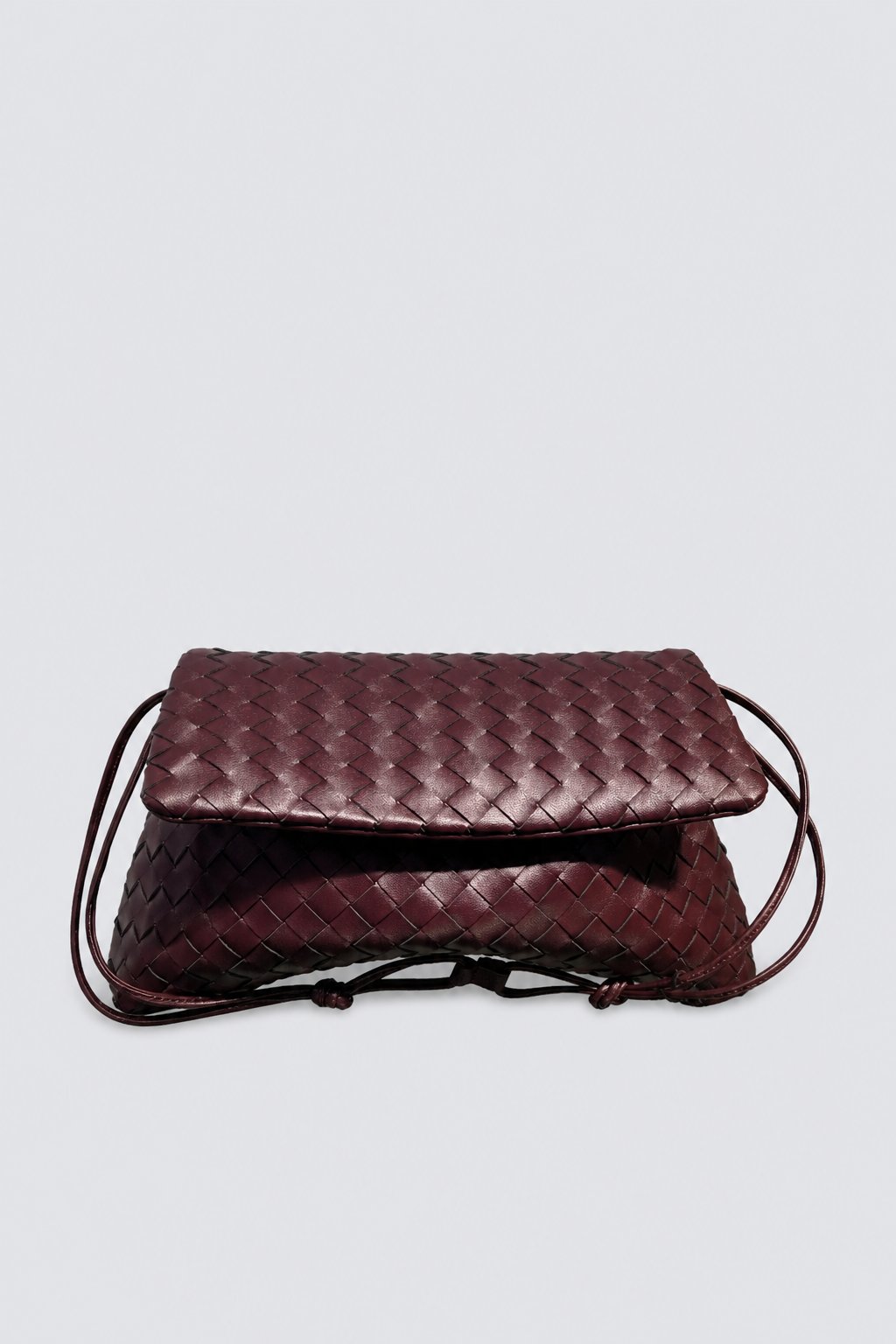 Bolso trenzado solapa mediano 8053850
