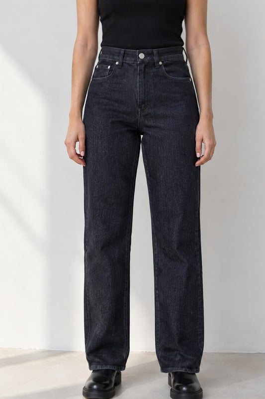 Pantalón jeans básico KJ603033
