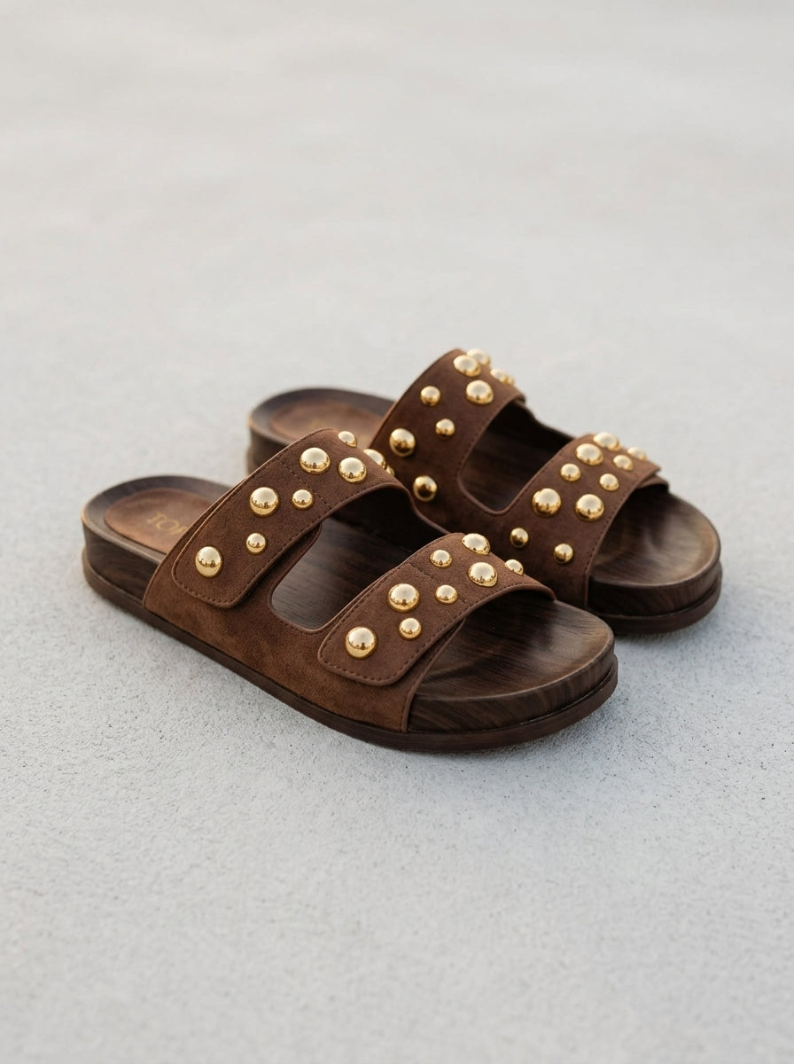 Sandalia ante tachas SF1651